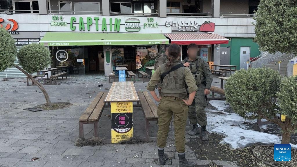 الحوثيون يعلنون مهاجمة هدفين في إيلات جنوب إسرائيل بمسيرتين