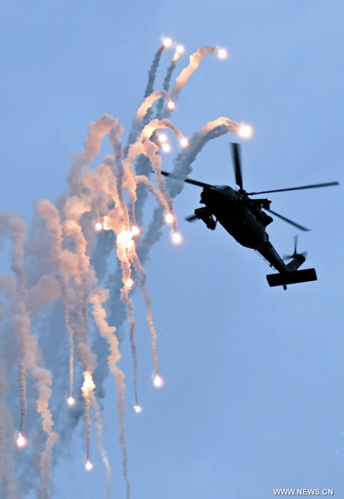 معرض الصين الدولي للمروحيات في بلدية تيانجين بشمالي الصين