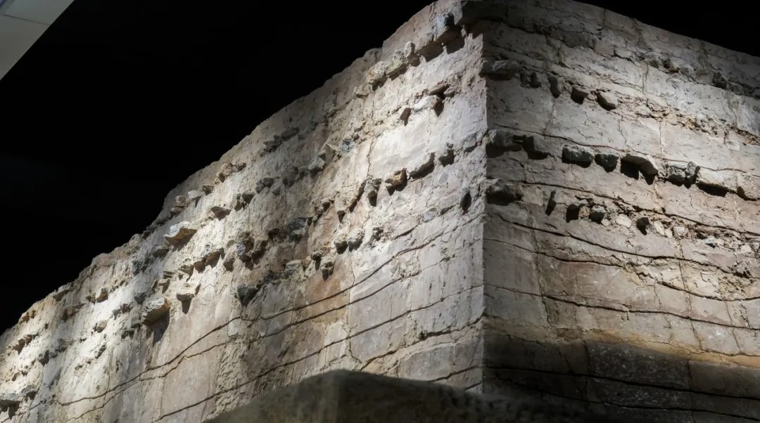 خط مترو الأنفاق في تيانجين .. التناغم بين التاريخ والواقع، وبين الإنسانية والتنمية