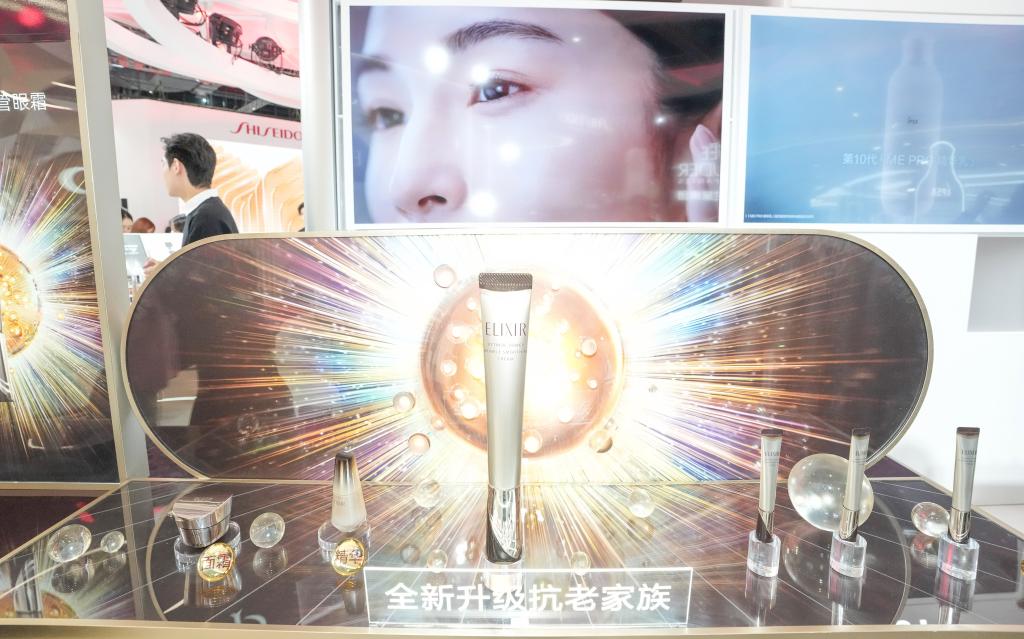 الصورة: منطقة عرض السلع الاستهلاكية في معرض الصين الدولي للاستيراد