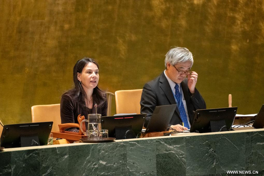 انتخاب القانونية الكينية فيبي أوكوا قاضية بمحكمة العدل الدولية