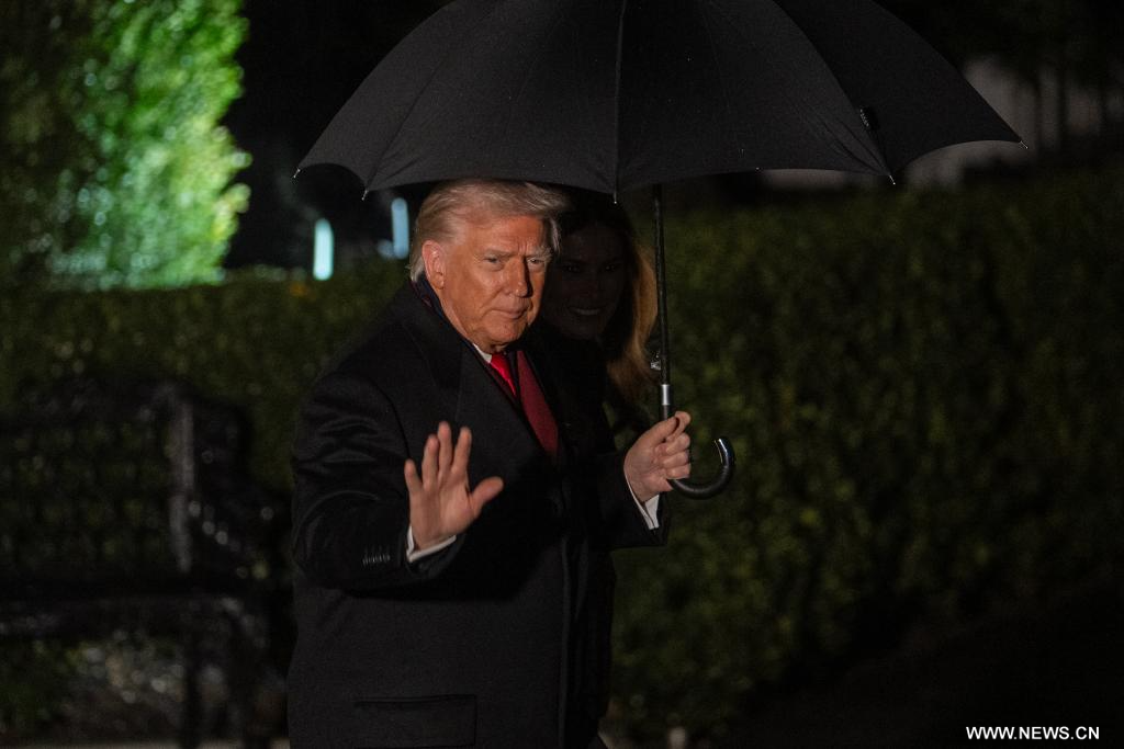 ترامب يرسل مبعوثا لموسكو أملا في إتمام خطة سلام بشأن أوكرانيا