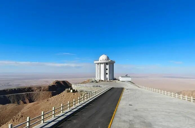 الأول في العالم .. الصين تكشف النقاب عن تلسكوب الأشعة تحت الحمراء المتوسطة لدراسة المجال المغناطيسي الشمسي