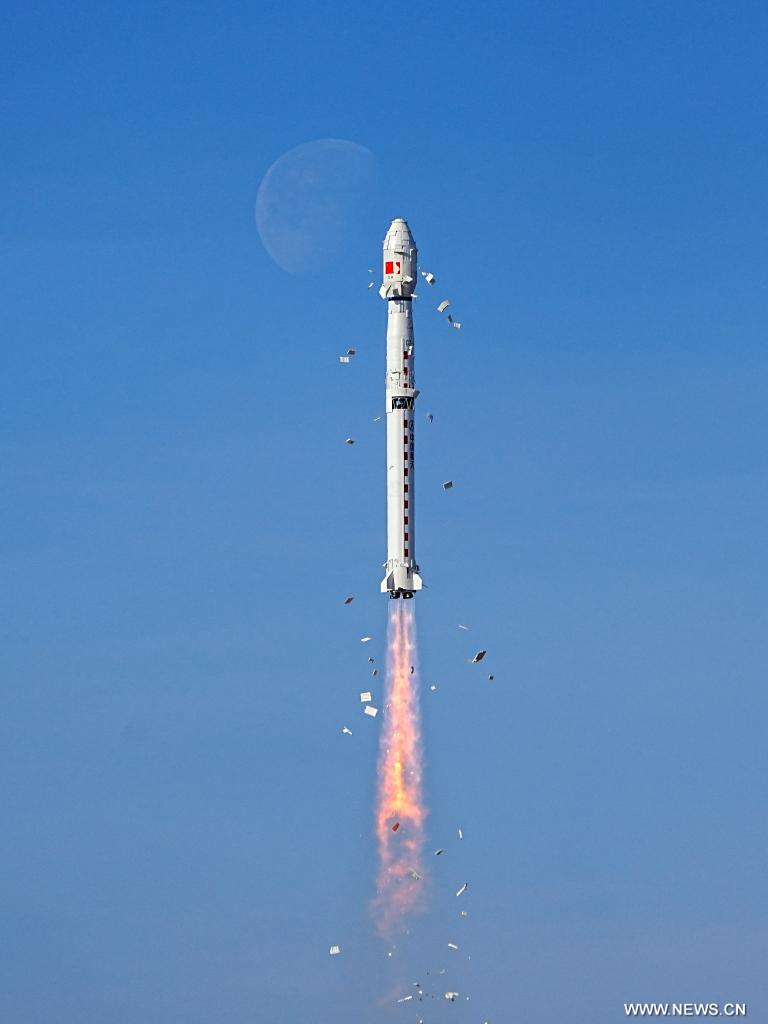 الصين تطلق قمرا اصطناعيا جديدا للاستشعار عن بعد