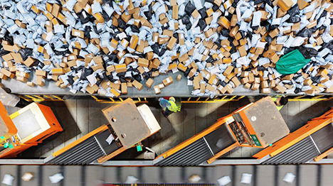 قطاع التوصيل السريع في الصين يسجل نموا برقم مزدوج خلال الأشهر الـ11 الأولى من عام 2025