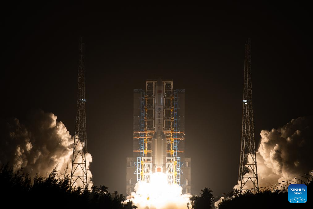 الصين تطلق قمرا صناعيا جديدا لاختبار تكنولوجيا الاتصالات