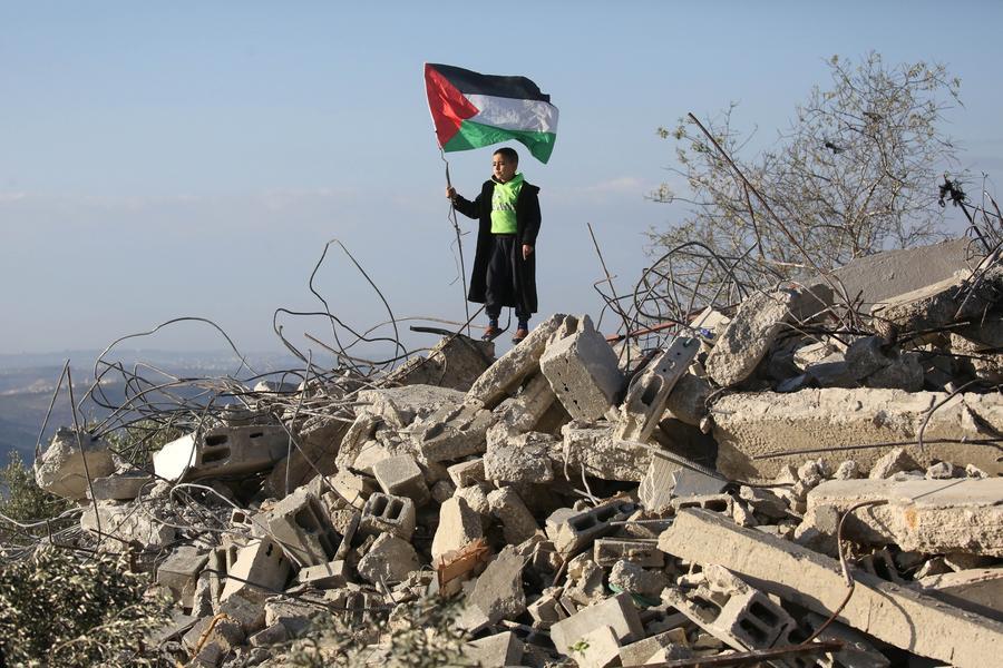 الرئيس الفلسطيني يعلن عن برنامج إصلاح وطني شامل