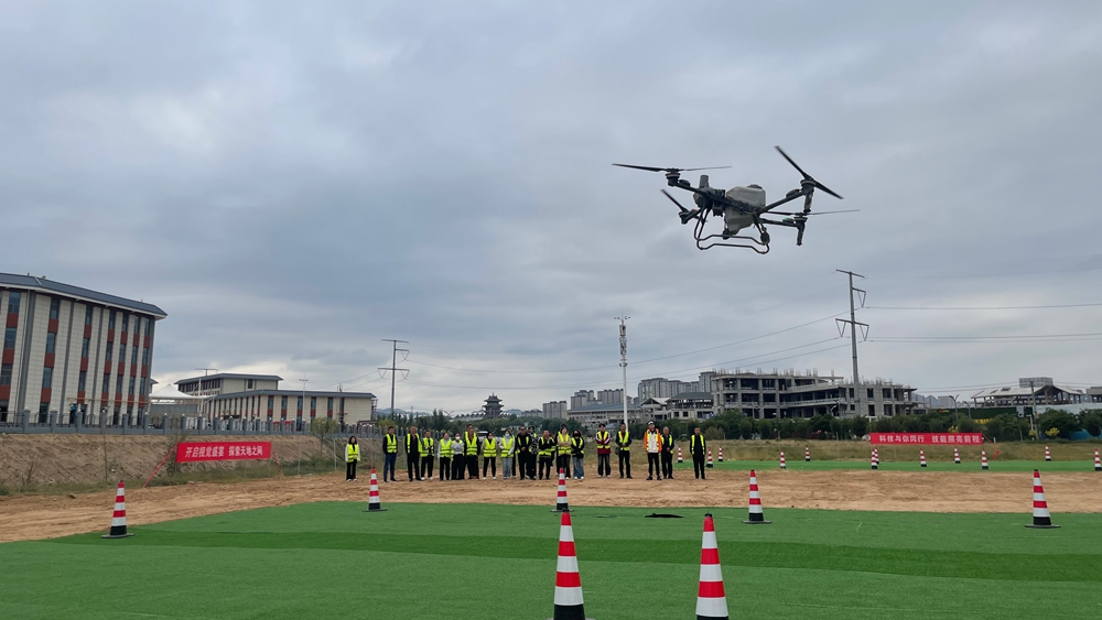 مقالة: اقتصاد الارتفاعات المنخفضة في الصين يشهد تطورا سريعا على مختلف الأصعدة