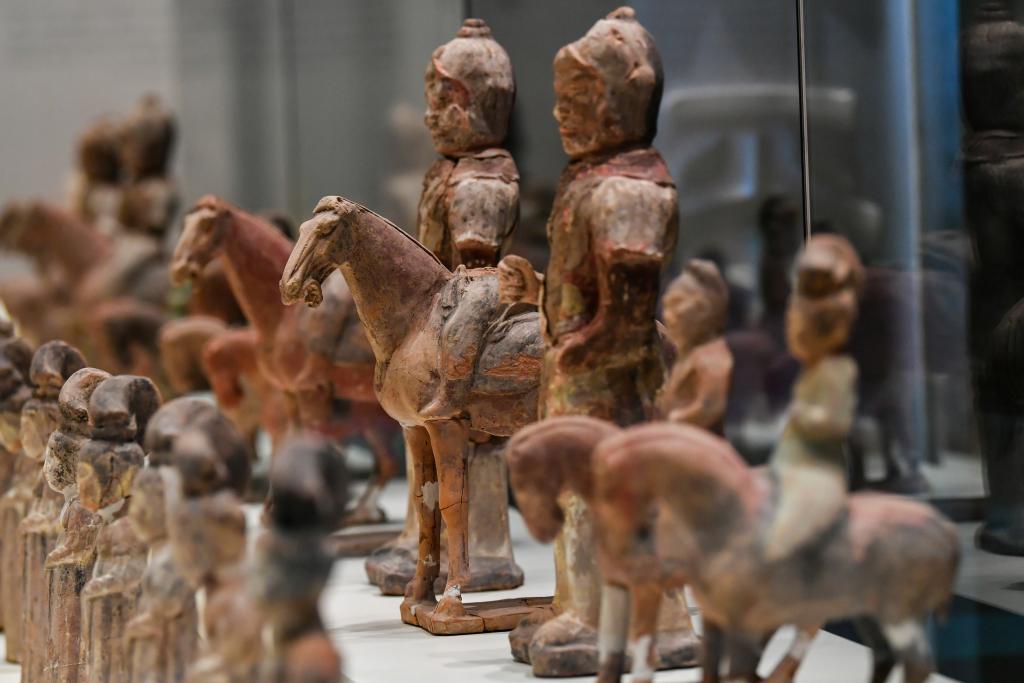 ثقافة الخيول في الصين: إرث حضاري متجسّد في المباني التاريخية والآثار الثقافية