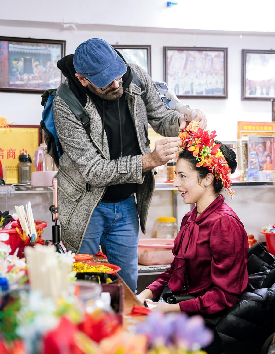 "حديقة الرؤوس"، تجربة ثقافية مميزة في فوجيان تجذب السياح الأجانب