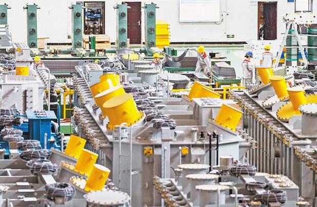 الطلب العالمي على مراكز الحوسبة يرفع حجوزات مصانع المحولات الصينية حتى 2027