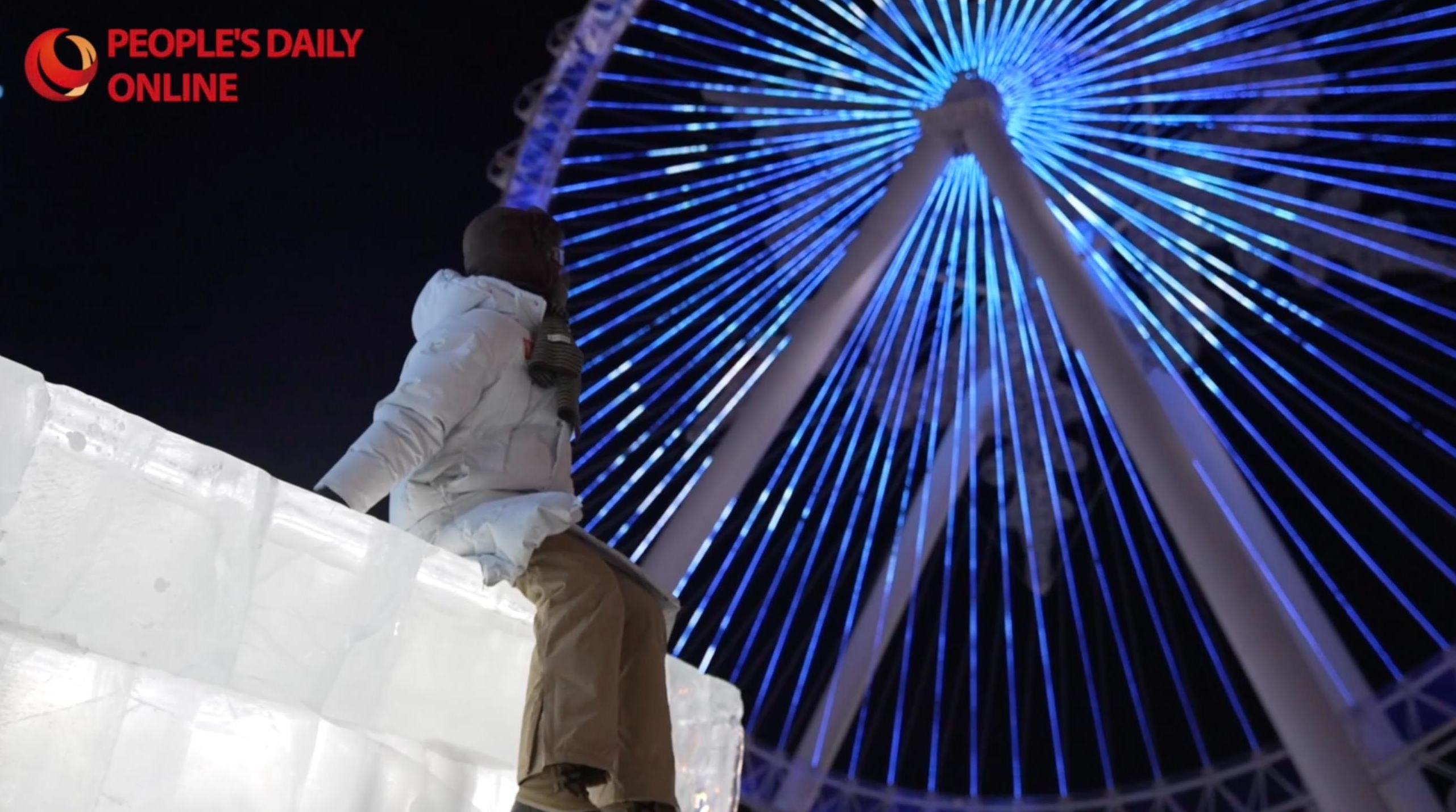 نحاتو الجليد في هاربين: أعمال  تذوب وشغف لاينتهي