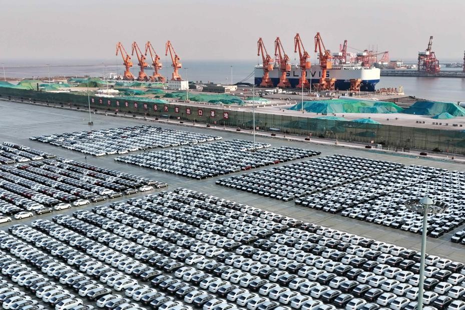 تعليق: بأكثر من 34 مليون سيارة إنتاجا ومبيعا، سيارات الطاقة الجديدة الصينية تثبت ريادتها