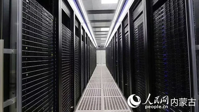 تقرير اخباري: الحوسبة الخضراء: أمل العالم في مواجهة فاتورة طاقة الذكاء الاصطناعي