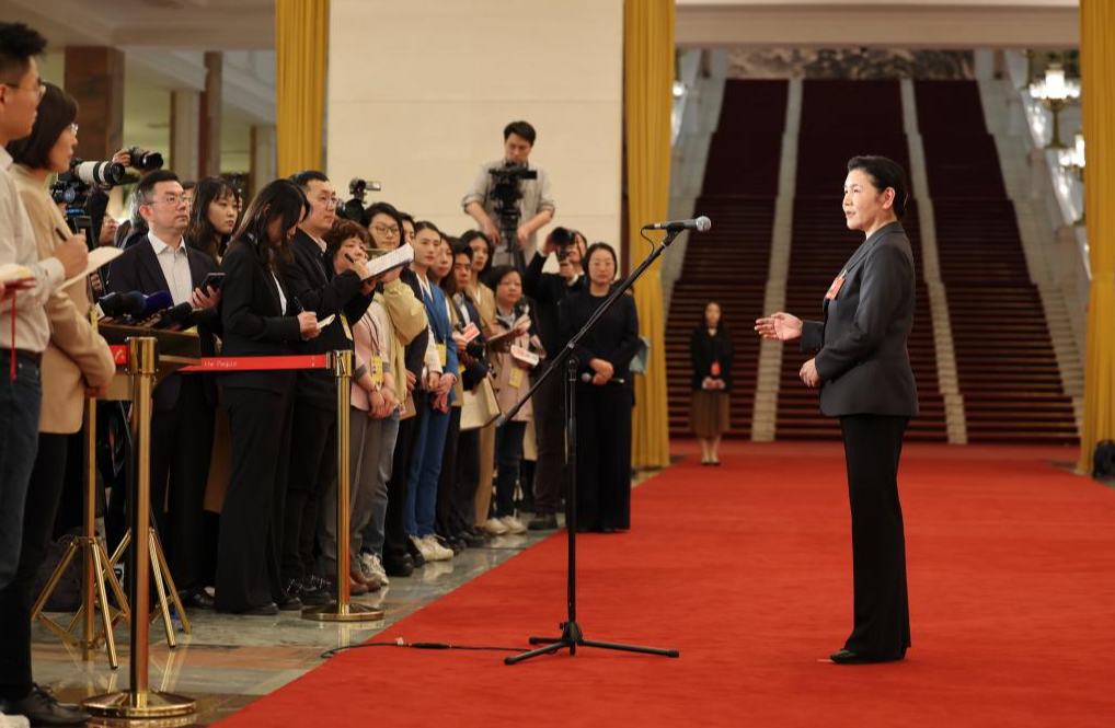 وزيرة العدل الصينية: الذكاء الاصطناعي محور رئيسي للتشريعات هذا العام