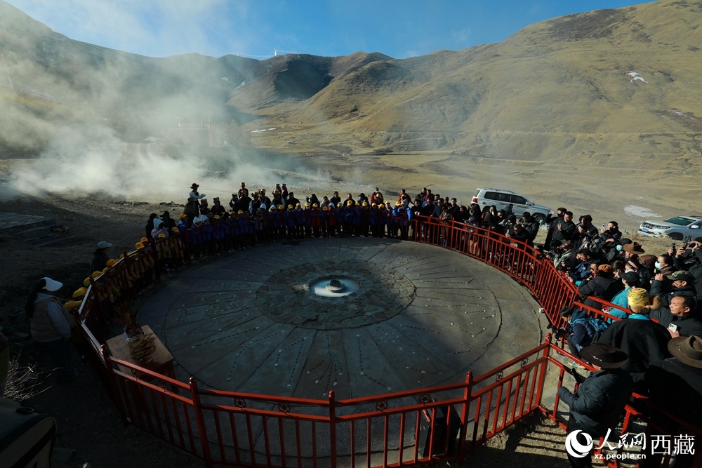 انطلاق موسم الحرث الربيعي في شيتسانغ وسط أجواء روحانية واحتفالية