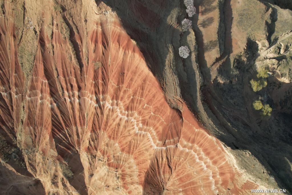 مناظر ساحرة لتضاريس دانشيا في شمال غربي الصين