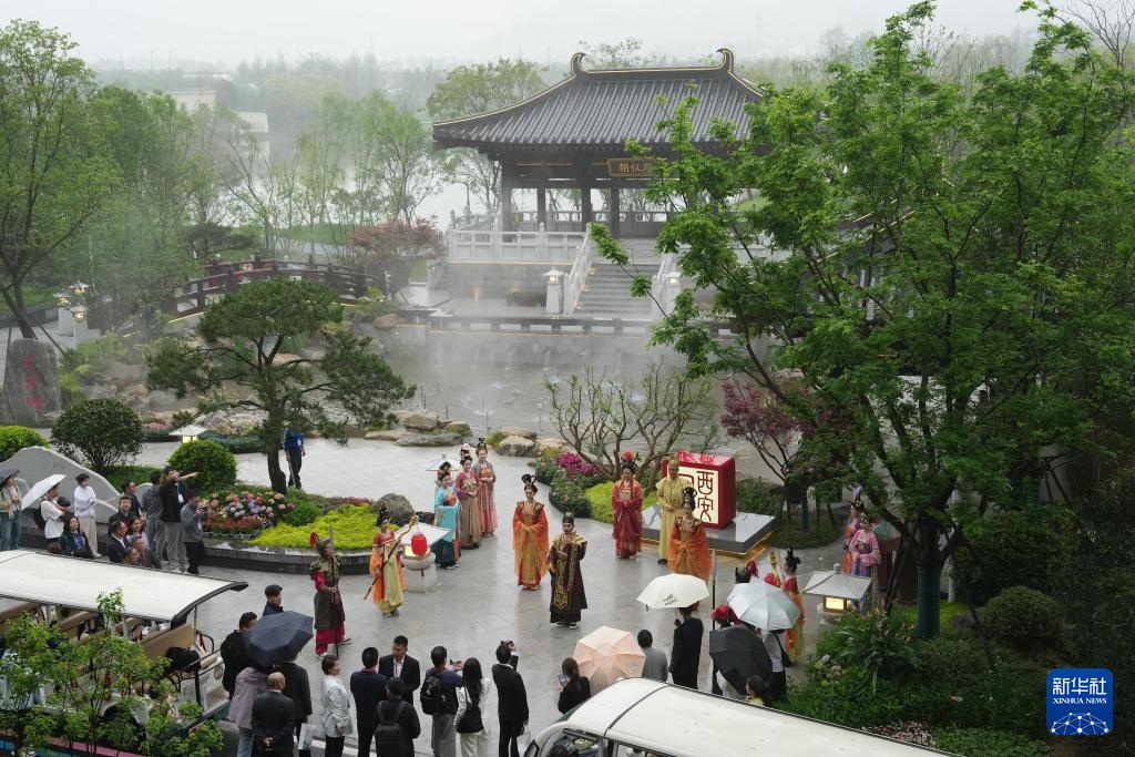 افتتاح أكبر معرض للحدائق في الصين بشرقي البلاد