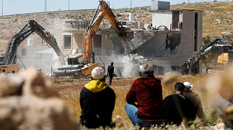الحكومة الفلسطينية تندد باعتزام إسرائيل شق طرق استيطانية في الضفة الغربية