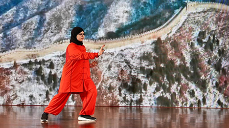 مقالة: تزايد إقبال الشباب الإماراتي على تعلم اللغة الصينية